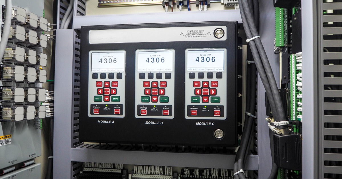 Indoor vs. Outdoor Industrial Enclosures: 6 Key Differences